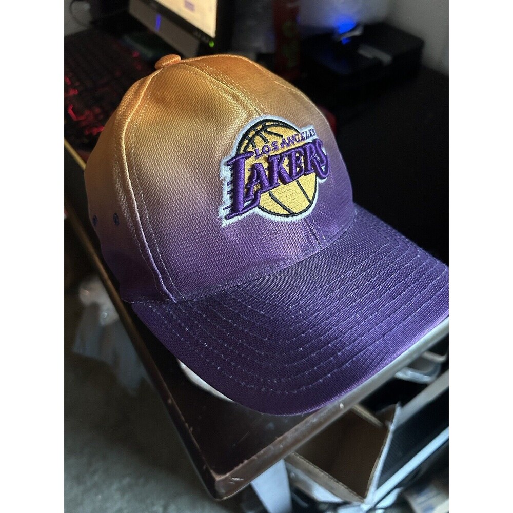 Throwback Lakers Puma Snapback Hat Lebron Koby Lamelo Shaq - Picture 2 of 6